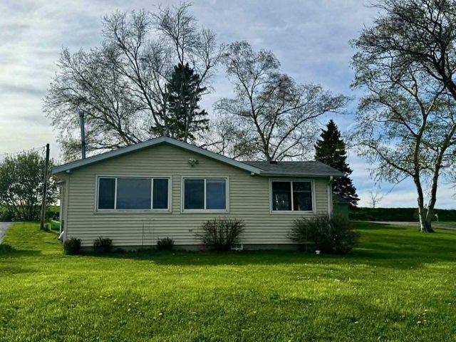 N9384 Idle Hour Drive, Randolph, WI 53956
