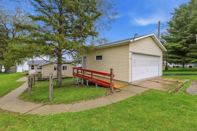 N9384 Idle Hour Drive, Randolph, WI 53956