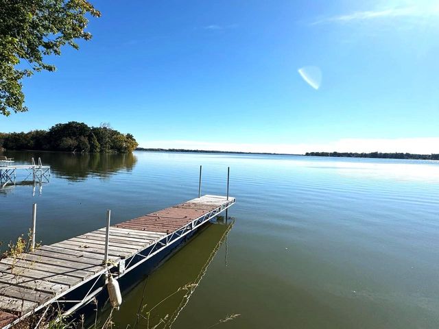 N9384 Idle Hour Drive, Randolph, WI 53956