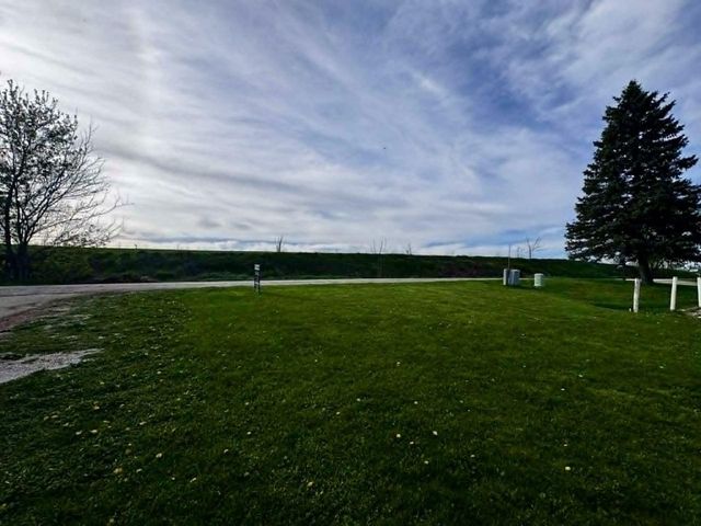 N9384 Idle Hour Drive, Randolph, WI 53956