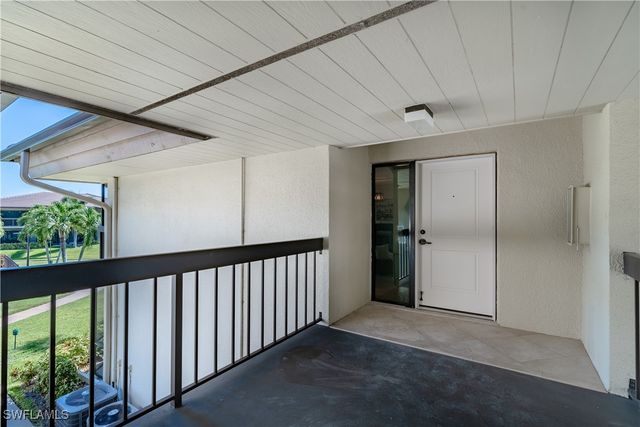 513 Seaview CT P3, Marco Island, FL 34145