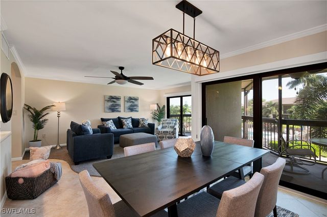 513 Seaview CT P3, Marco Island, FL 34145