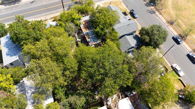 2909 E 5th ST, Austin, TX 78702