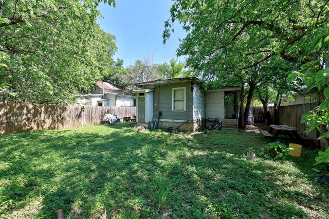2909 E 5th ST, Austin, TX 78702