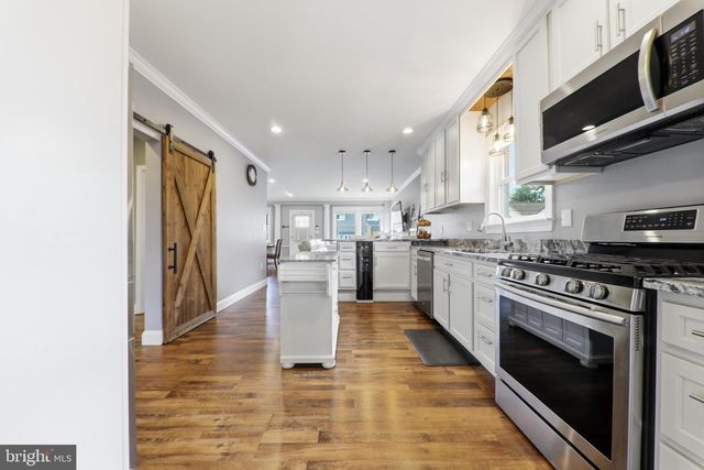 1313 POPLAR AVE, Baltimore, MD 21227