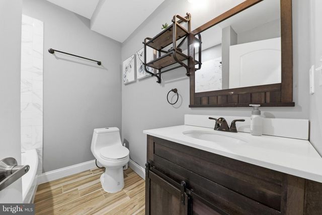 1313 POPLAR AVE, Baltimore, MD 21227