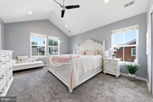 1313 POPLAR AVE, Baltimore, MD 21227