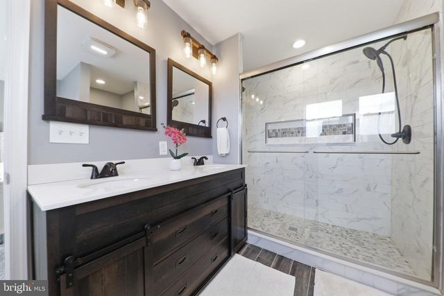 1313 POPLAR AVE, Baltimore, MD 21227