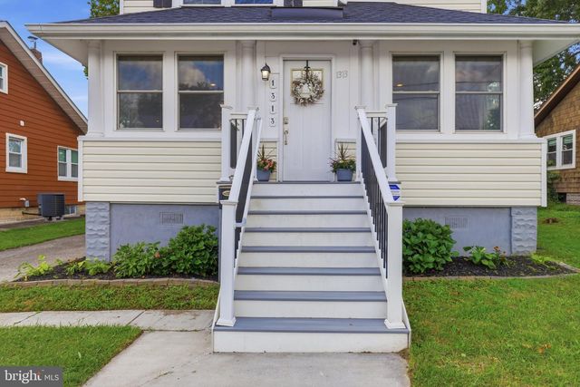 1313 POPLAR AVE, Baltimore, MD 21227