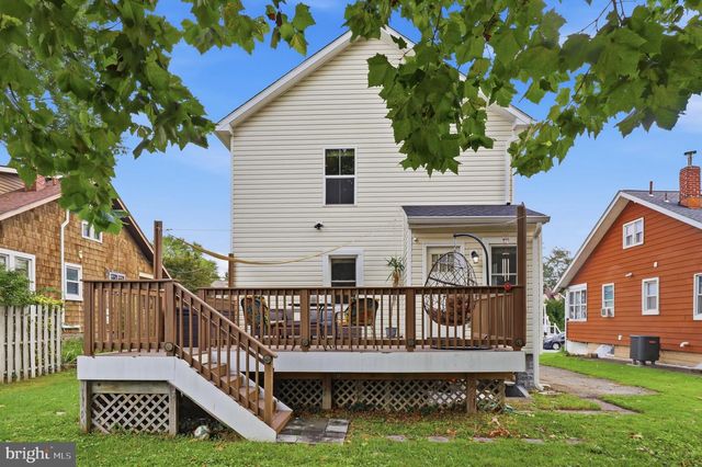 1313 POPLAR AVE, Baltimore, MD 21227