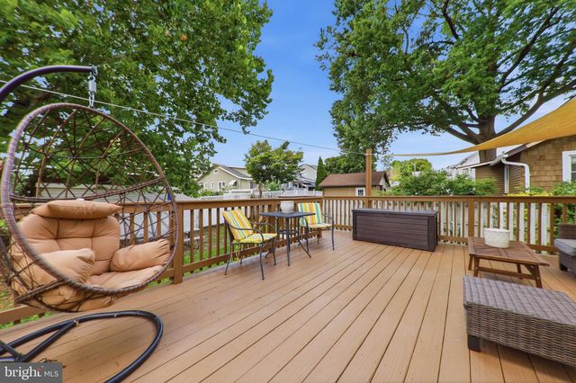 1313 POPLAR AVE, Baltimore, MD 21227