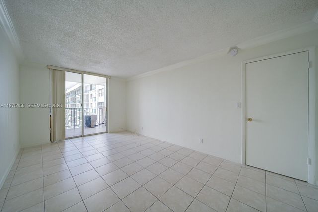 2903 N Miami Beach Boulevard 1006, North Miami Beach, FL 33160