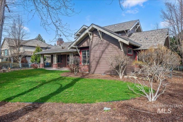 9193 W Beachside Ln, Garden City, ID 83714