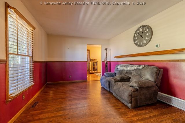 3 Charlo Acres Drive, Hurricane, WV 25526