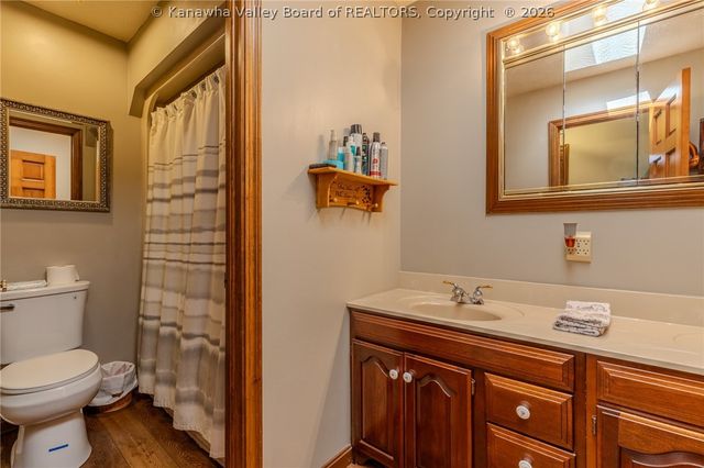 3 Charlo Acres Drive, Hurricane, WV 25526