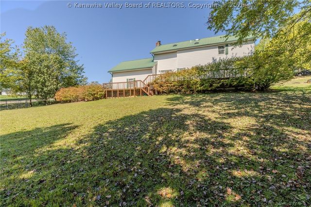 3 Charlo Acres Drive, Hurricane, WV 25526