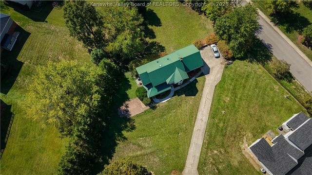 3 Charlo Acres Drive, Hurricane, WV 25526