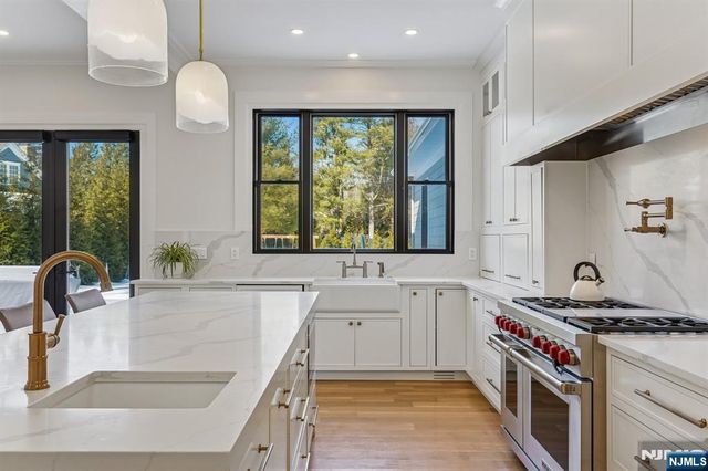 127 Stewart Road, Millburn, NJ 07078