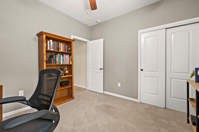 5717 Scenic Lake DR, Georgetown, TX 78626