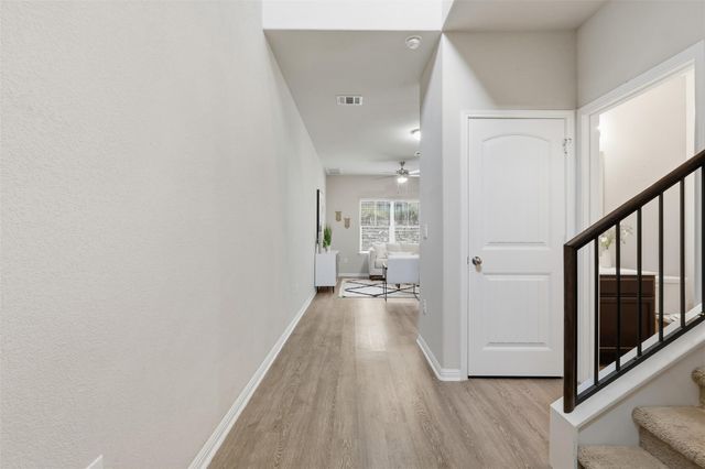 516 E Slaughter LN 2303, Austin, TX 78744