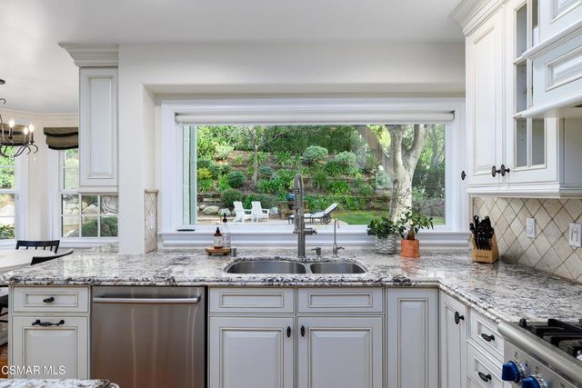 5520 Grey Feather Court, Westlake Village, CA 91362