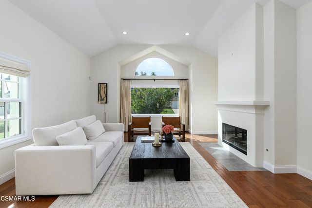 5520 Grey Feather Court, Westlake Village, CA 91362