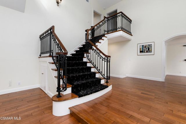 5520 Grey Feather Court, Westlake Village, CA 91362