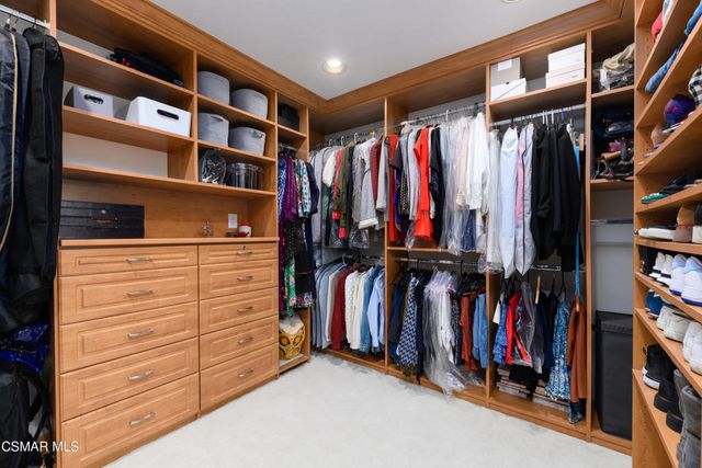 5520 Grey Feather Court, Westlake Village, CA 91362