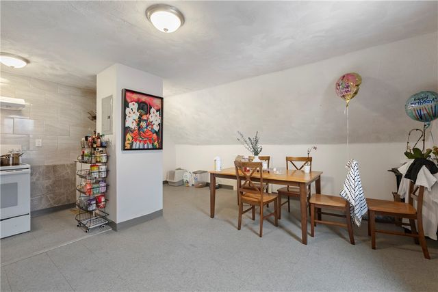 400 Benefit Street, Pawtucket, RI 02903