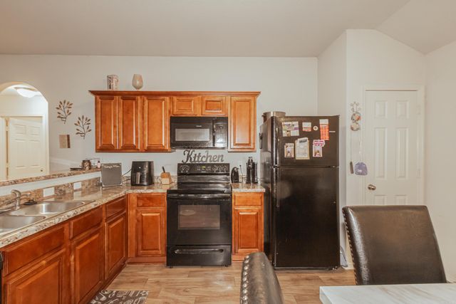 6081 Saddle Hill Drive, Shannon Hills, AR 72002