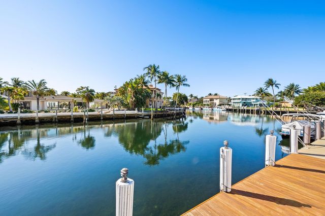 2400 NE 36th Street 3, Lighthouse Point, FL 33064