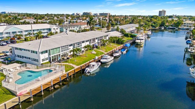 2400 NE 36th Street 3, Lighthouse Point, FL 33064