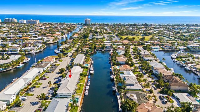 2400 NE 36th Street 3, Lighthouse Point, FL 33064