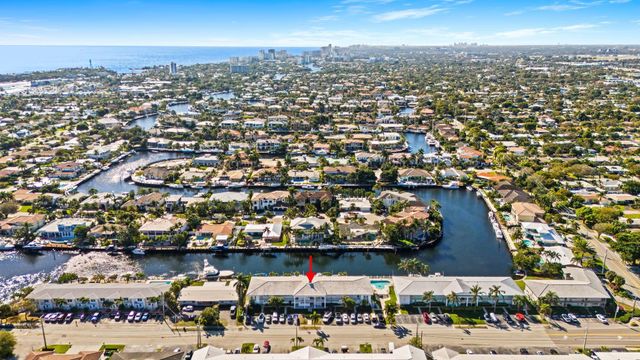 2400 NE 36th Street 3, Lighthouse Point, FL 33064