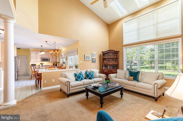 602 DUNBURRY DR, Ambler, PA 19002