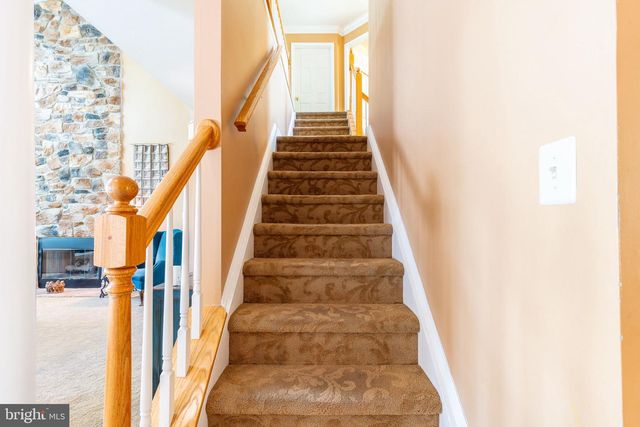 602 DUNBURRY DR, Ambler, PA 19002