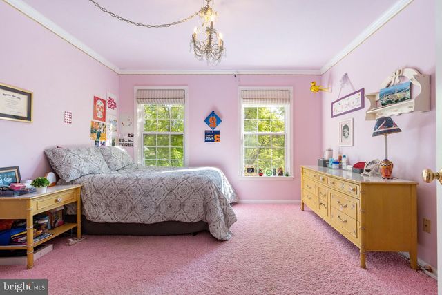602 DUNBURRY DR, Ambler, PA 19002