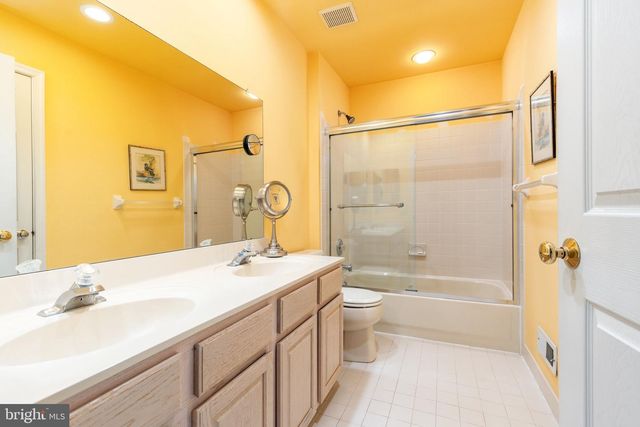 602 DUNBURRY DR, Ambler, PA 19002
