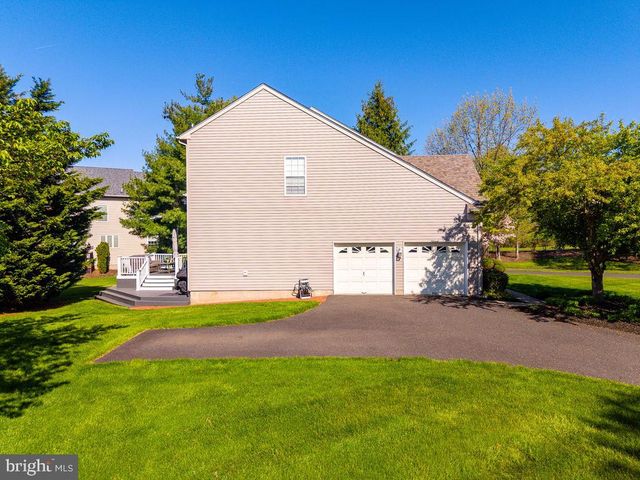 602 DUNBURRY DR, Ambler, PA 19002