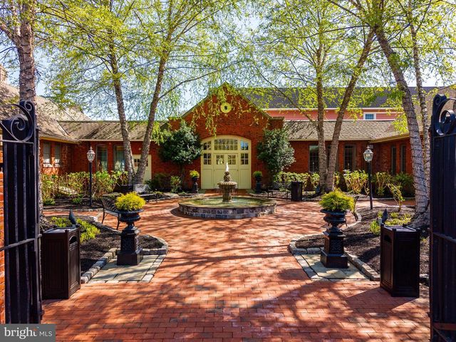 602 DUNBURRY DR, Ambler, PA 19002