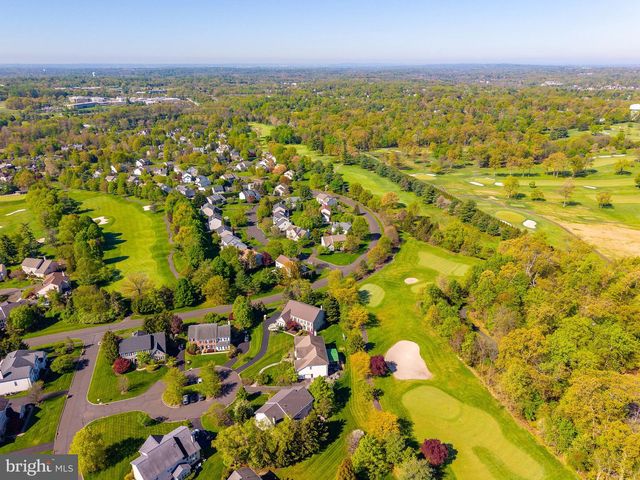 602 DUNBURRY DR, Ambler, PA 19002