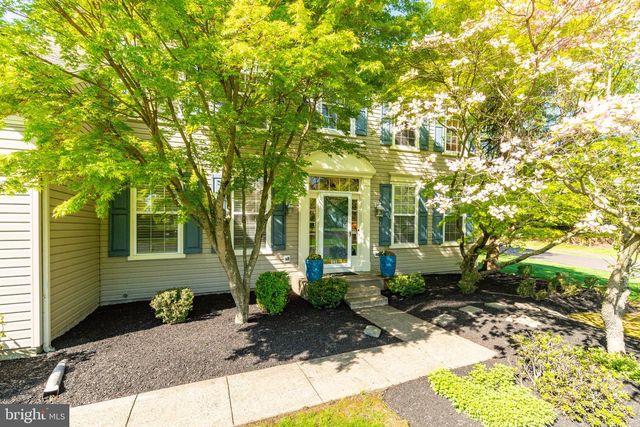 602 DUNBURRY DR, Ambler, PA 19002