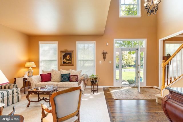602 DUNBURRY DR, Ambler, PA 19002