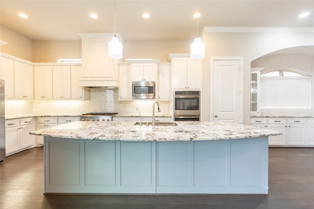 1113 Peacock Boulevard, Carrollton, TX 75007