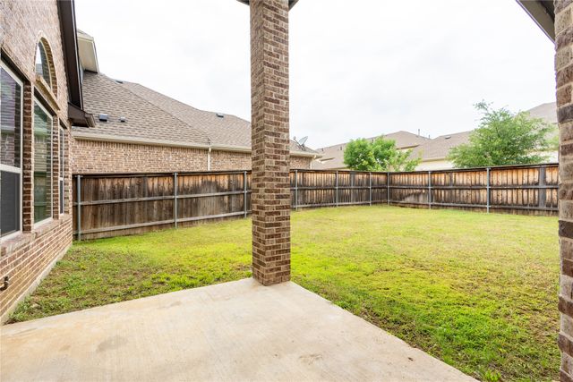 1113 Peacock Boulevard, Carrollton, TX 75007