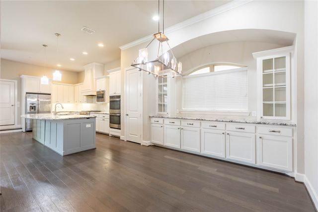 1113 Peacock Boulevard, Carrollton, TX 75007