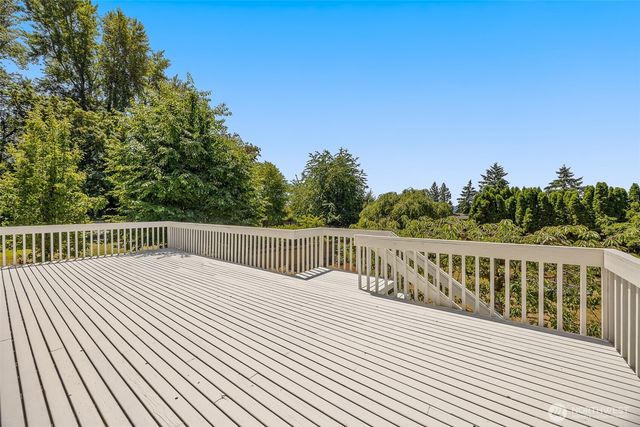 20503 96th Way S, Kent, WA 98031