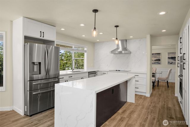 20503 96th Way S, Kent, WA 98031