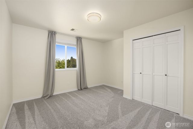 20503 96th Way S, Kent, WA 98031
