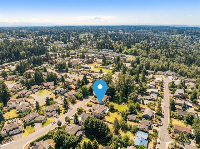 20503 96th Way S, Kent, WA 98031